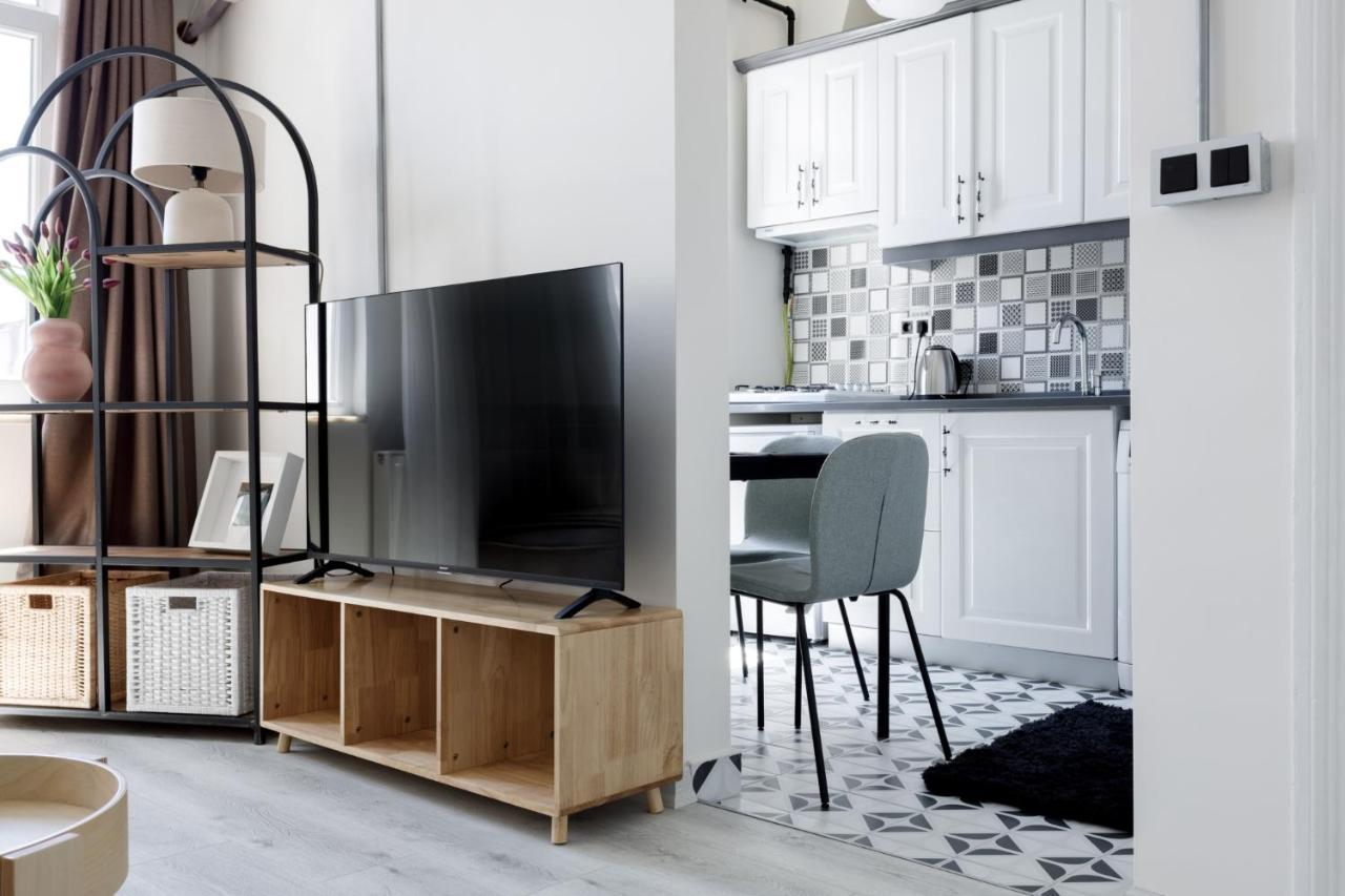 דירות איסטמבול Modern Flat 5 Min To Galata Tower In Istiklal Ave מראה חיצוני תמונה